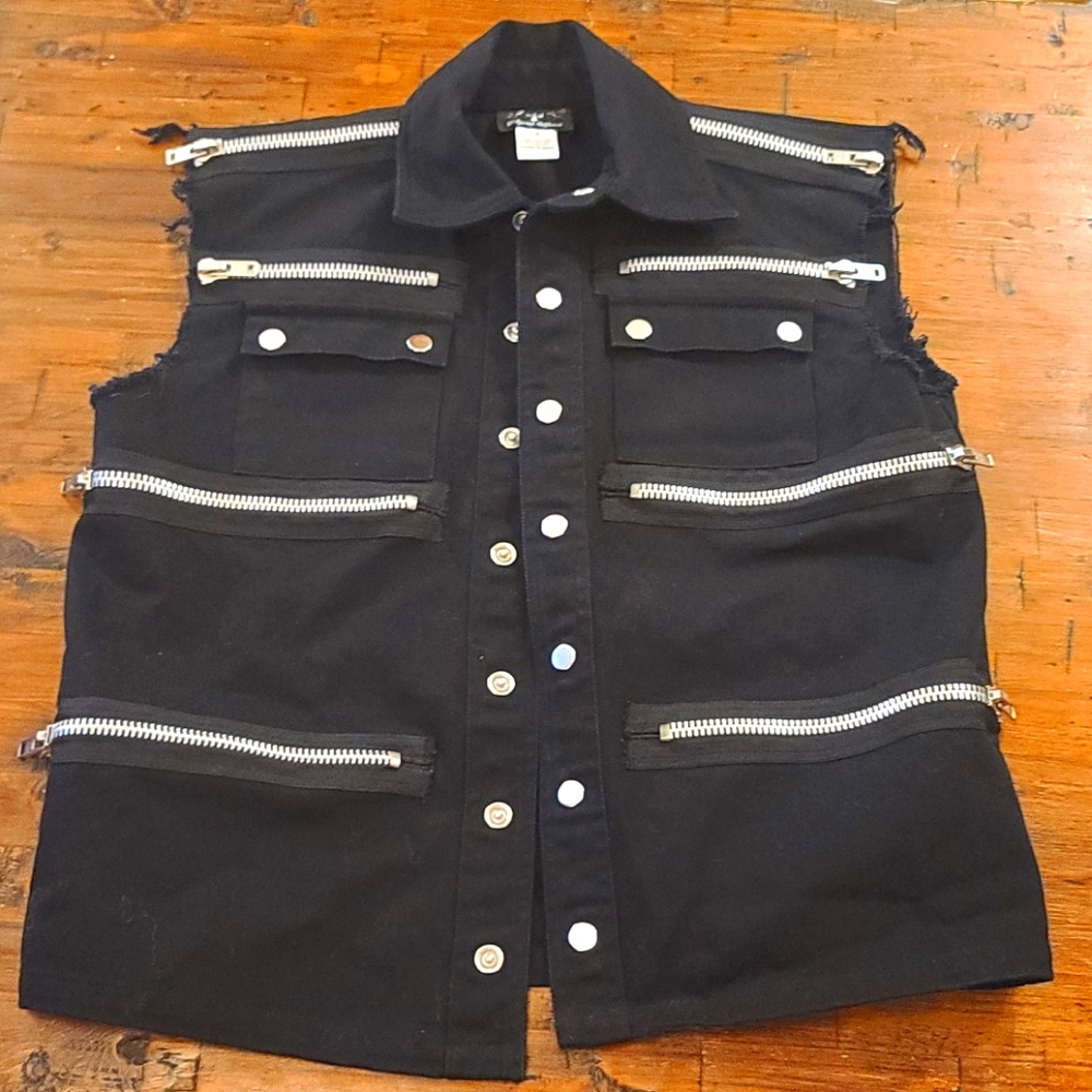 Gothic Punk bondage Shrine Vest with zippers